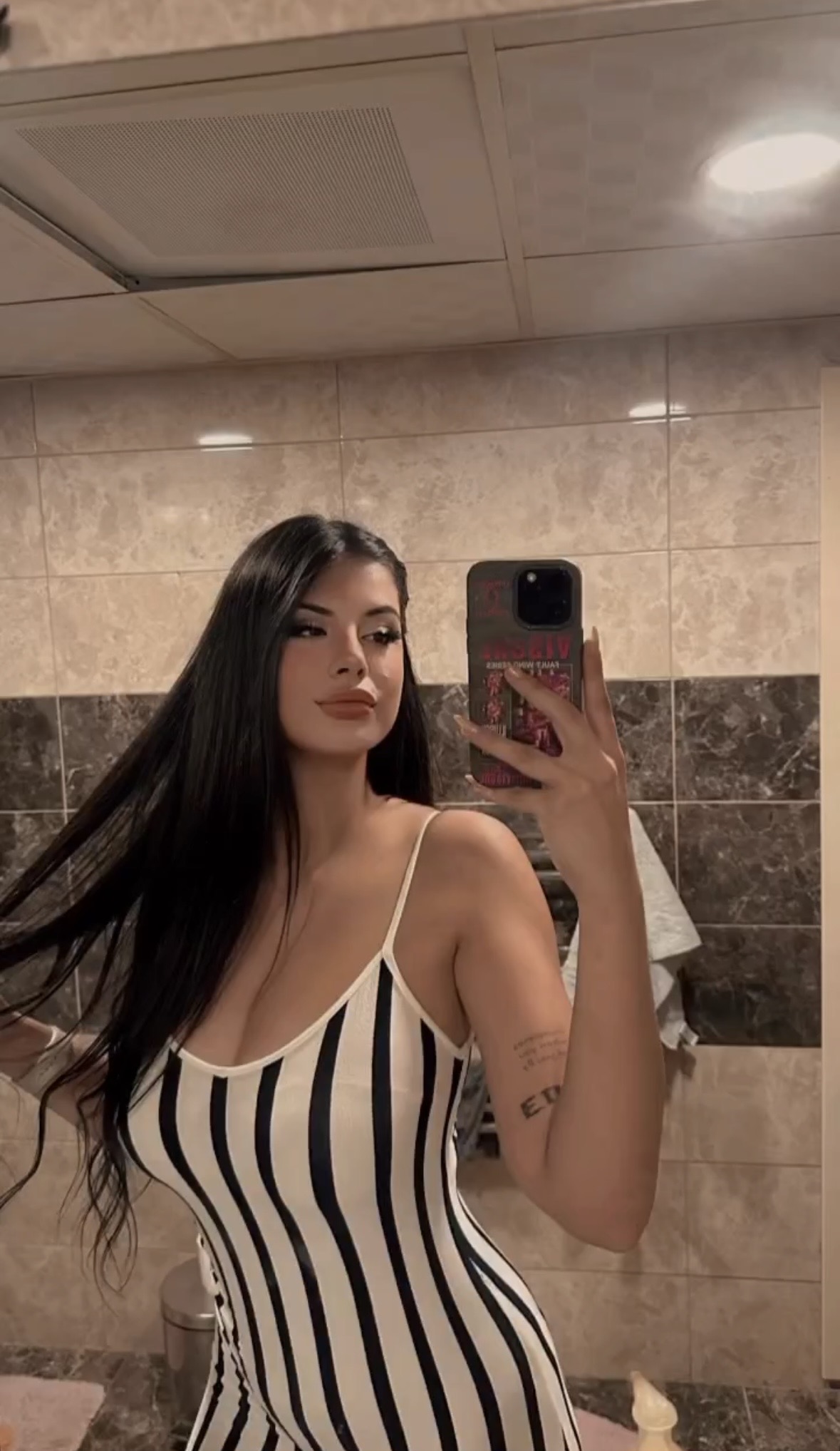 Dicle Asil Bayan Escort Açelya
