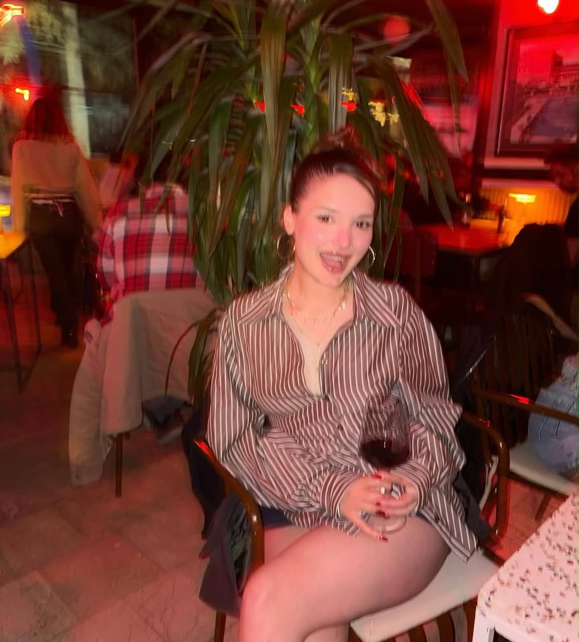 Nuh Arabada Görüşen Escort Bayan Rüya